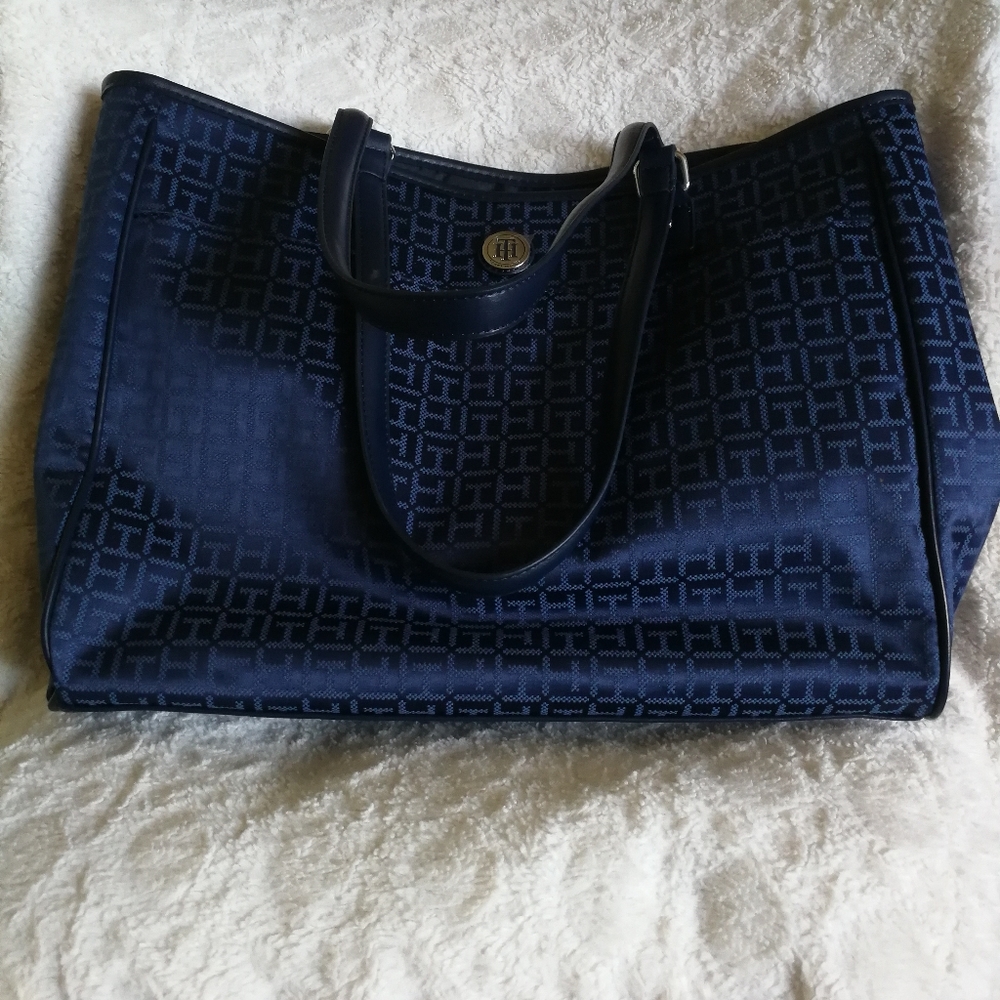 Tommy Hilfiger tote